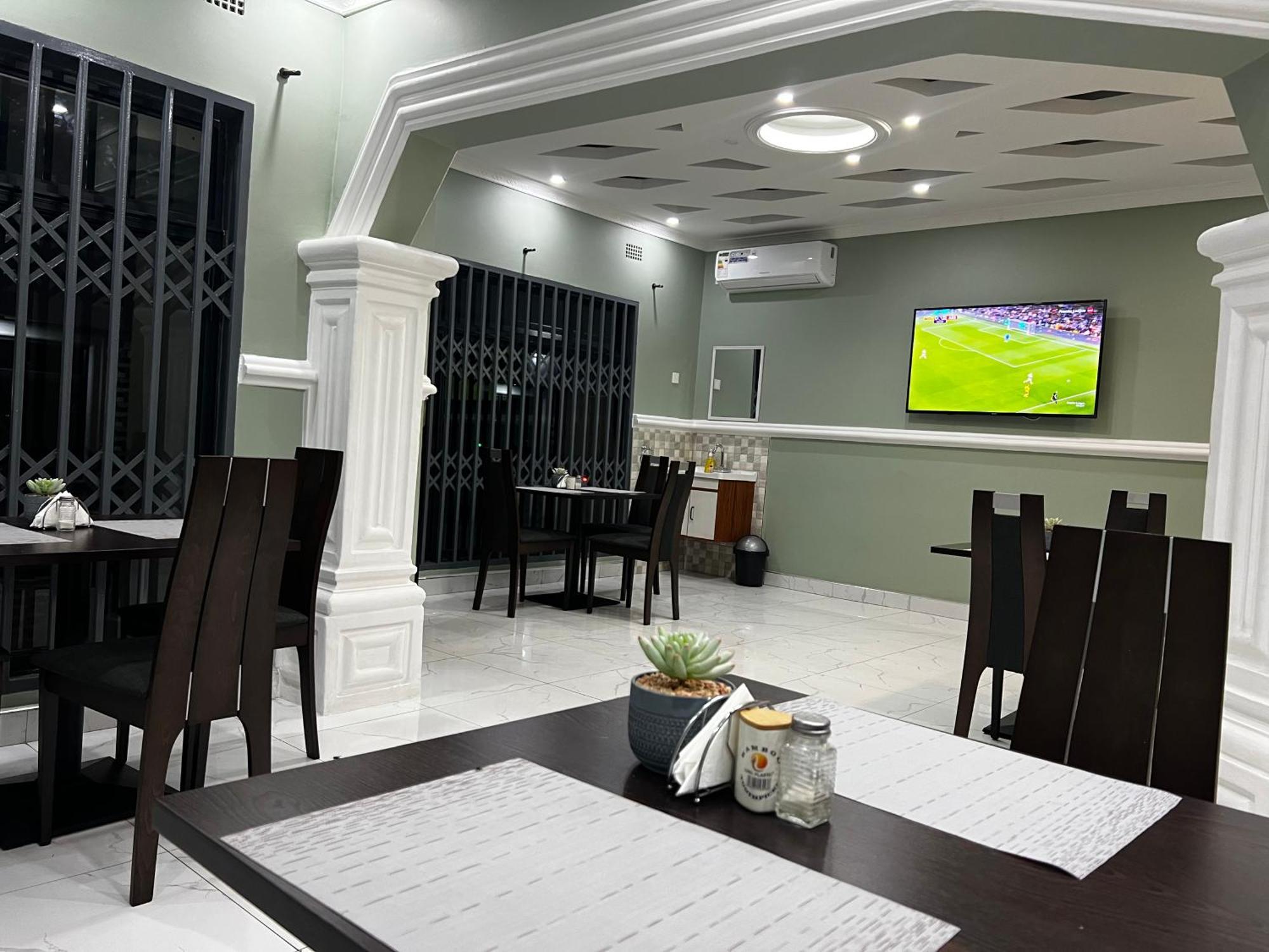 Newday Lodge Apartments Лусака Екстериор снимка